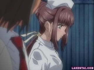 Hentai krankenschwester saugt und wird gefickt draußen
